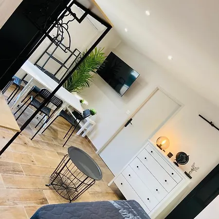 Casa Margot T2 500m *