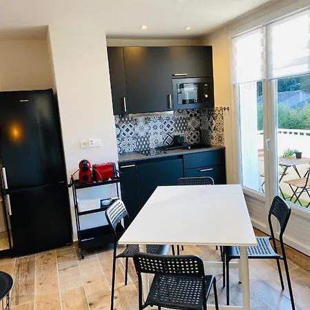 Casa Margot T2 500m *